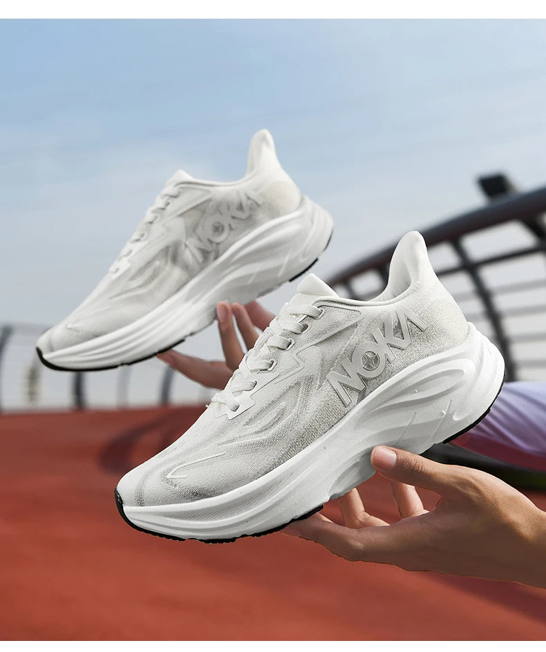 Breathable lightweight men's running shoe – flyknit upper, rubber outsole, spring autumn sport