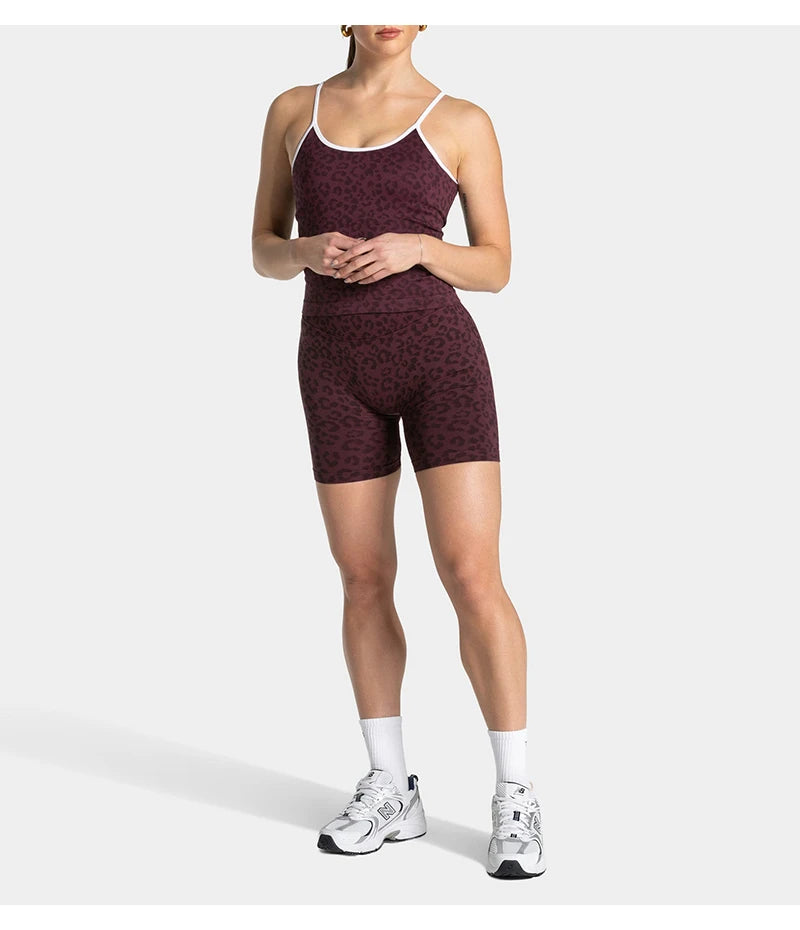 Stretchy women's seamless yoga shorts - high-waist hip-lifting, nylon blend, for gym and running