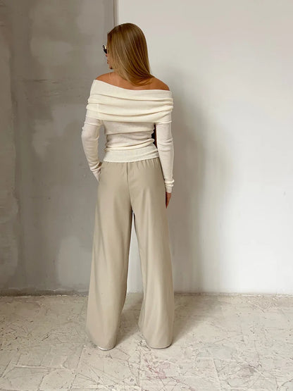 Maglione morbido da donna con spalle scoperte - Scollo a barca, a coste