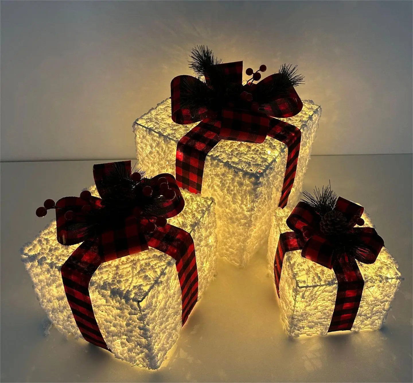 Decorative LED Gift Box Set with Bow - 3/4pcs Hollow Christmas Lights for Home, Outdoor, and Party Decor