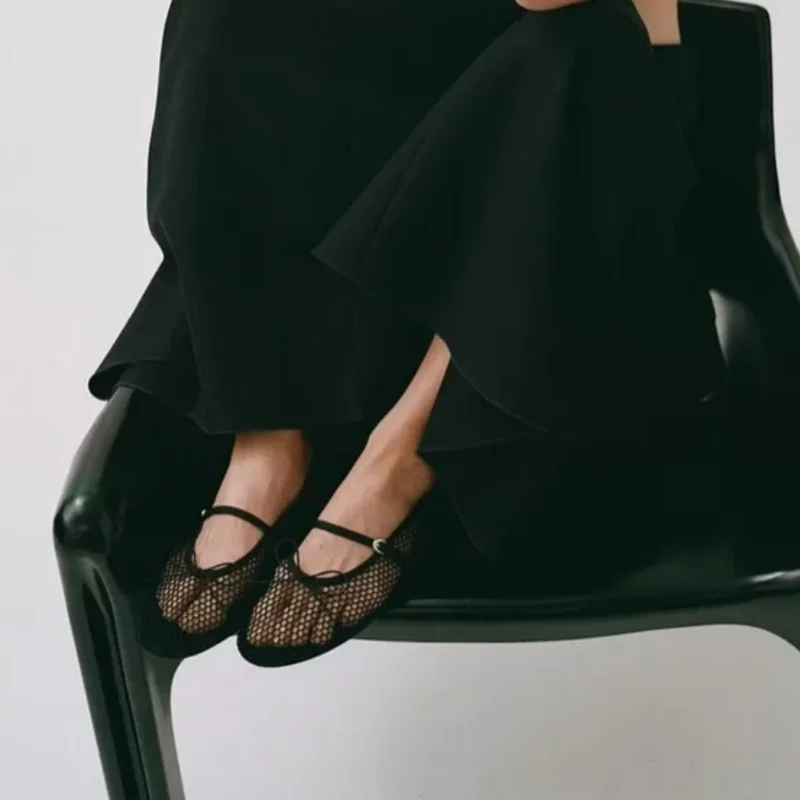 Breathable Women’s Ballet Flats - Mary Jane, Mesh, Summer