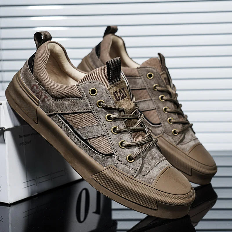 Durable men's outdoor sneakers - anti-slip wear-resistant fabric upper, for hiking and casual everyday