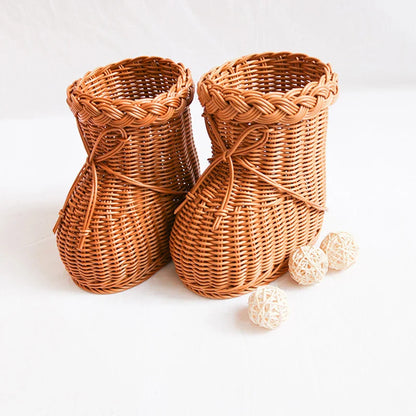 Rattan Vase Boot Shaped Imitation Woven Tabletop Christmas Decor Holiday 2025 Cute Centerpiece Gift