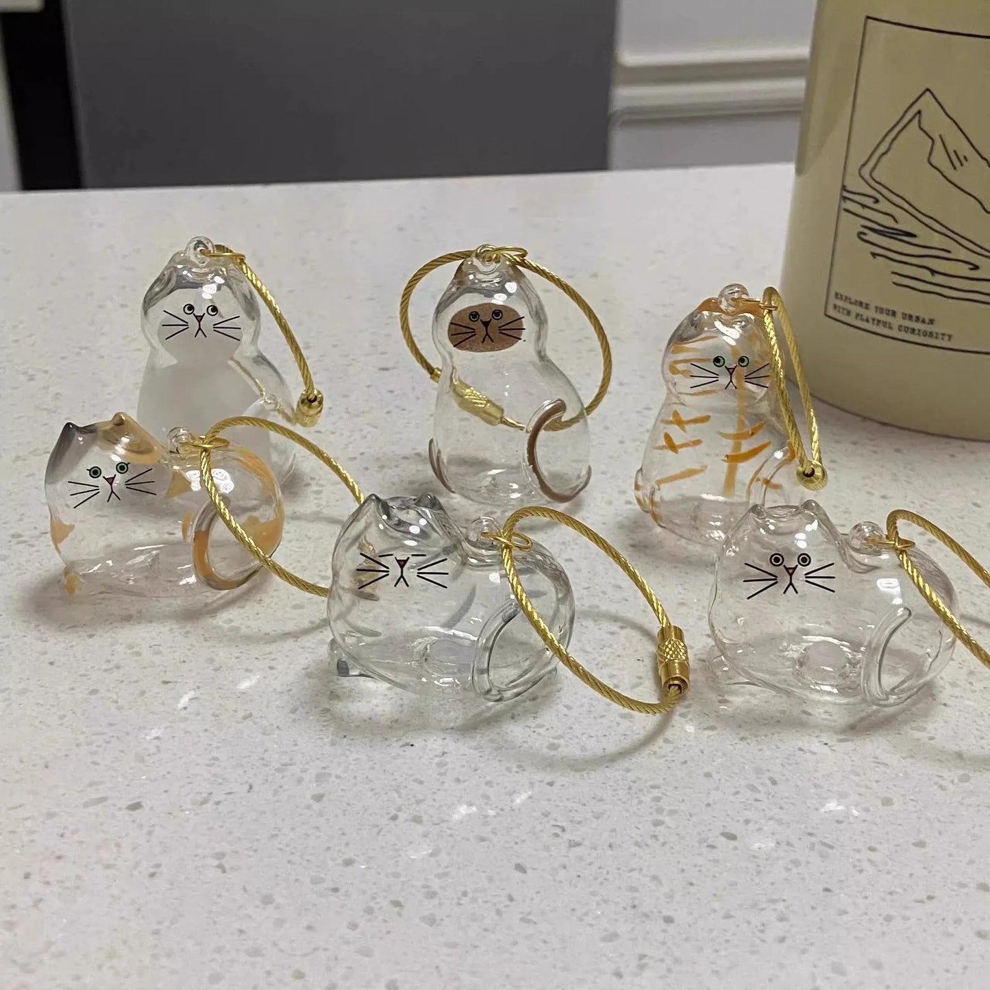 Nyckelring med minnessak för hundhår, hänge i klar harts charm