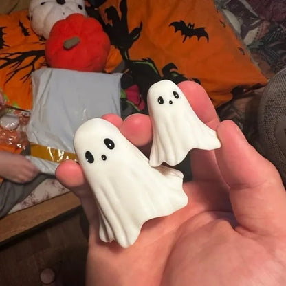 Middle Finger Ghost Statue Resin Halloween 2025 Centerpiece