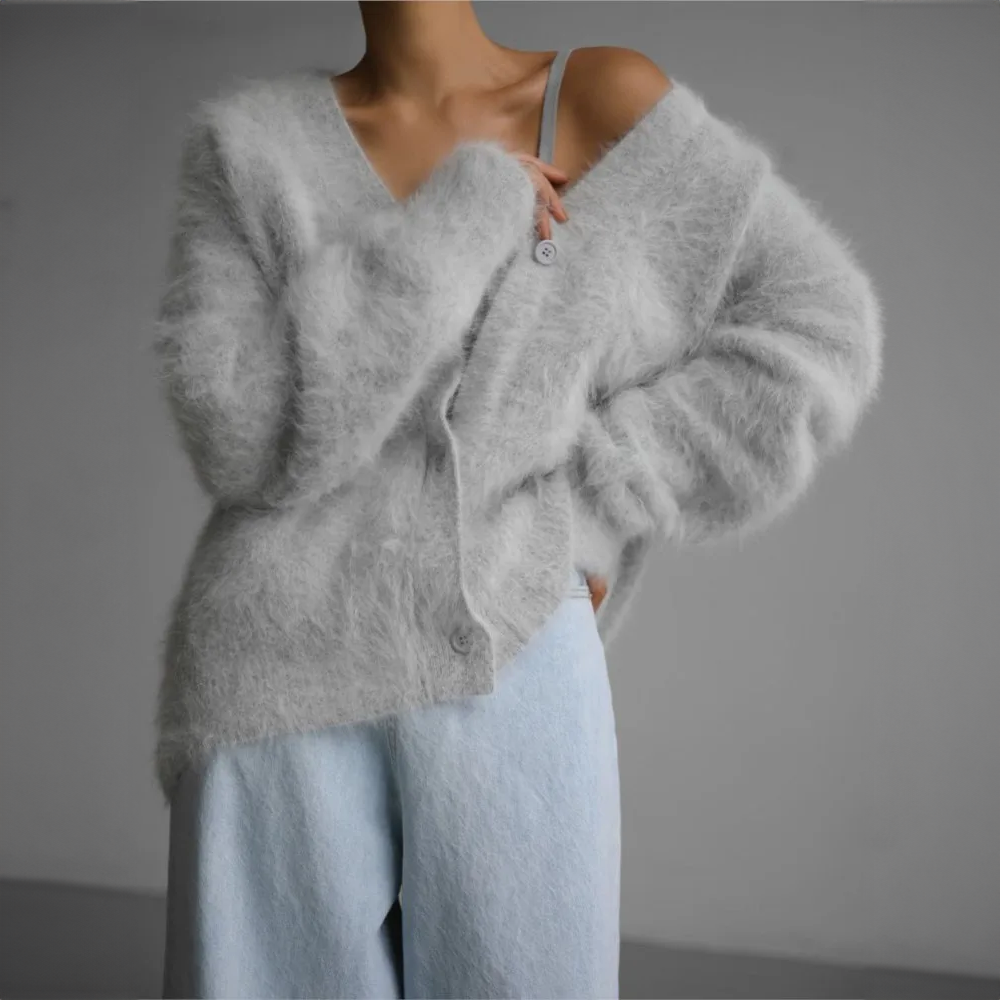 Weicher Gemütlicher Damen-Cardigan - Oversized V-Ausschnitt, Flauschiger Strick