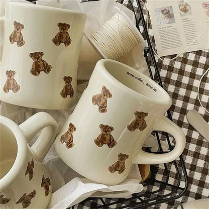 Tazza in ceramica crema con stampa orsetto, tazza da caffè con manico, tazza da colazione coreana carina, autunno 2025, regalo carino, facile da impugnare