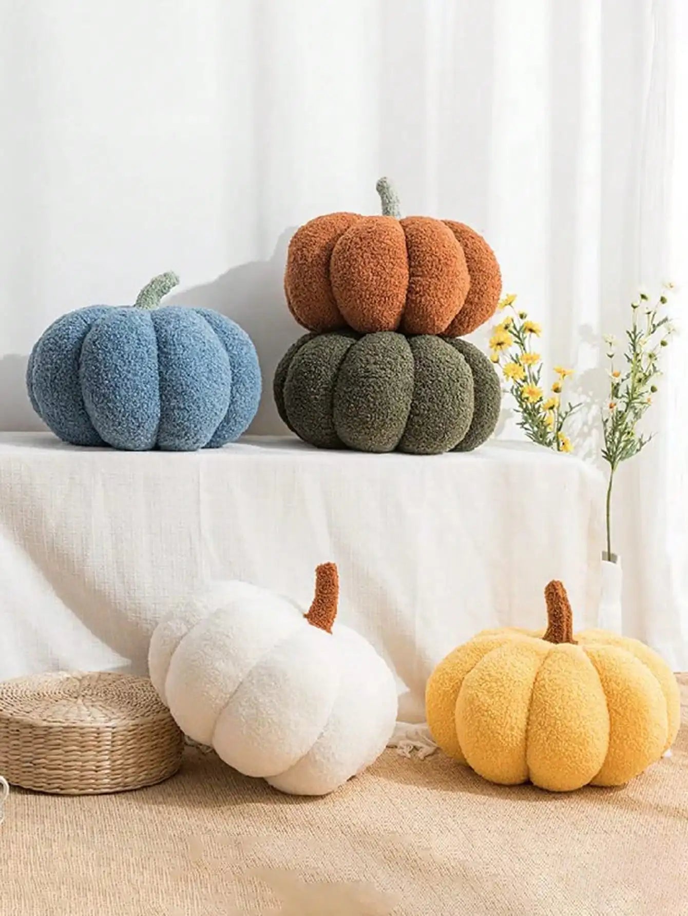 Plush Pumpkin Cushion – Cozy Sherpa & Boucle Throw Pillow for Fall & Halloween Home Decor, Ideal Gift for Kids and Babies