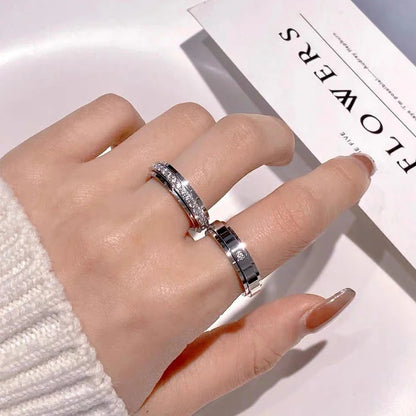 Ring i rustfrit stål enkelt række firkantet zirkon roterende ring krystal CZ smykke TikTok viral gaveidé 2026