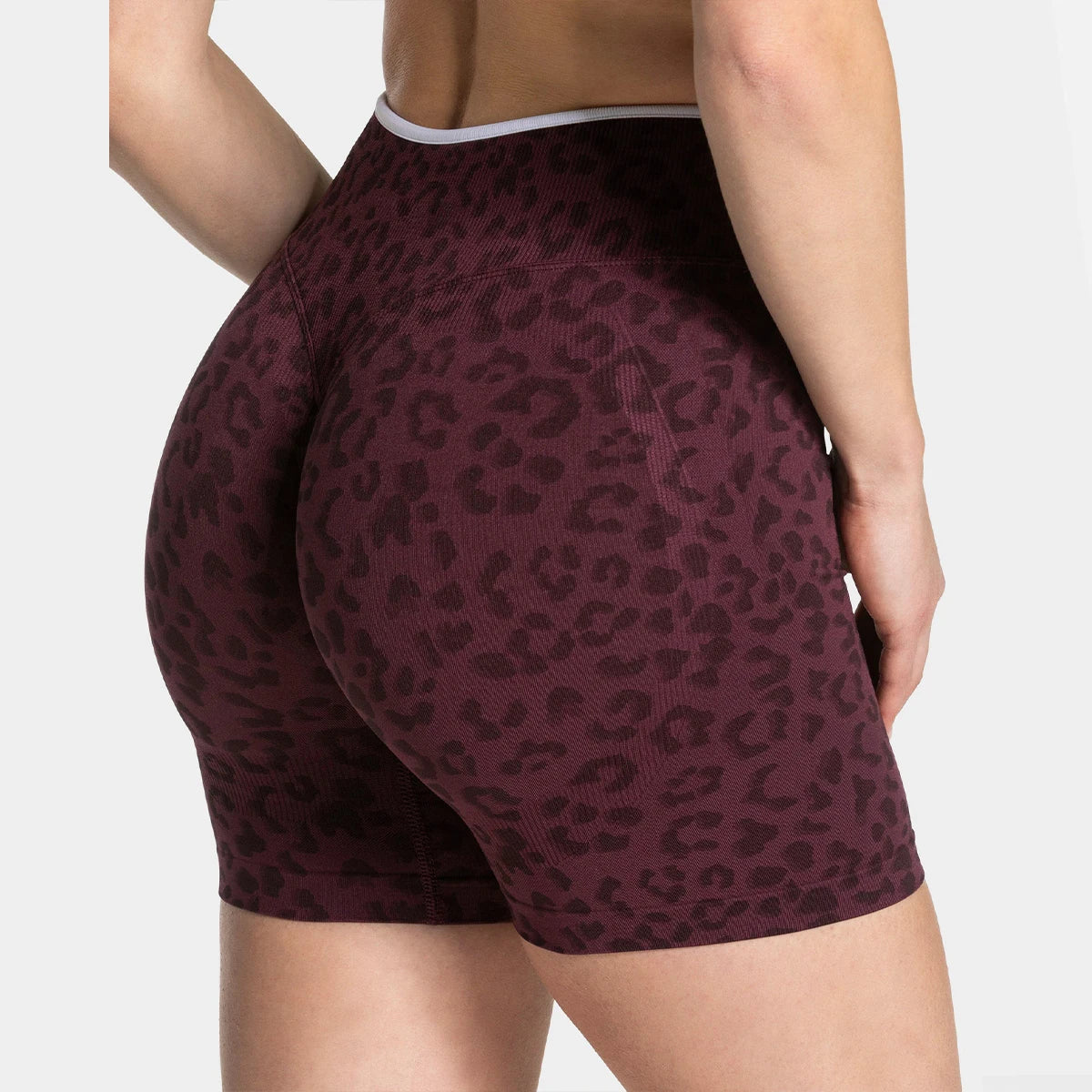 Stretchy women's seamless yoga shorts - high-waist hip-lifting, nylon blend, for gym and running