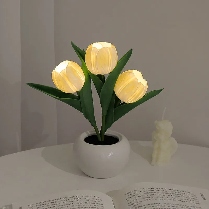 LED natlys tulipan bordlampe romantisk stemningsblomst lys efterår 2025 hjemmedekoration gave