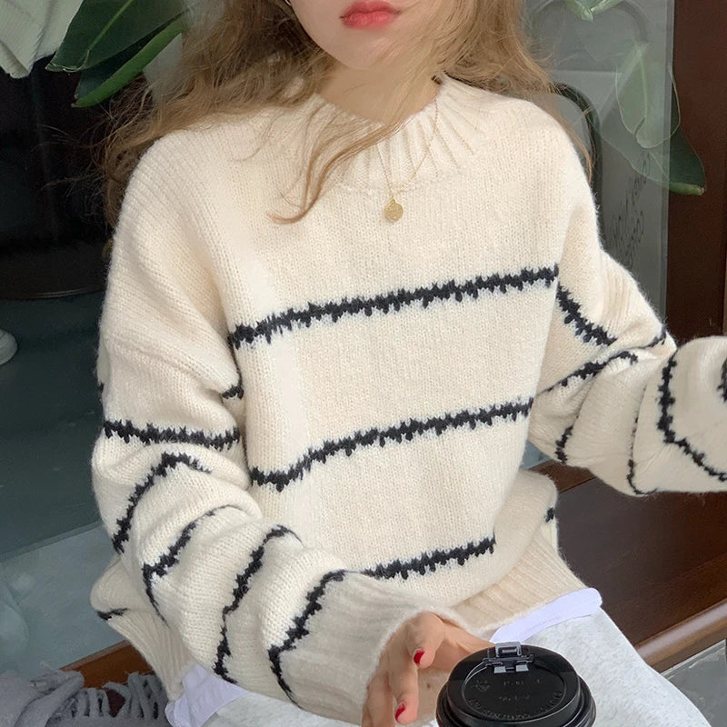 Oversized Cozy Womens Knit Sweater - Chunky Crewneck Winter