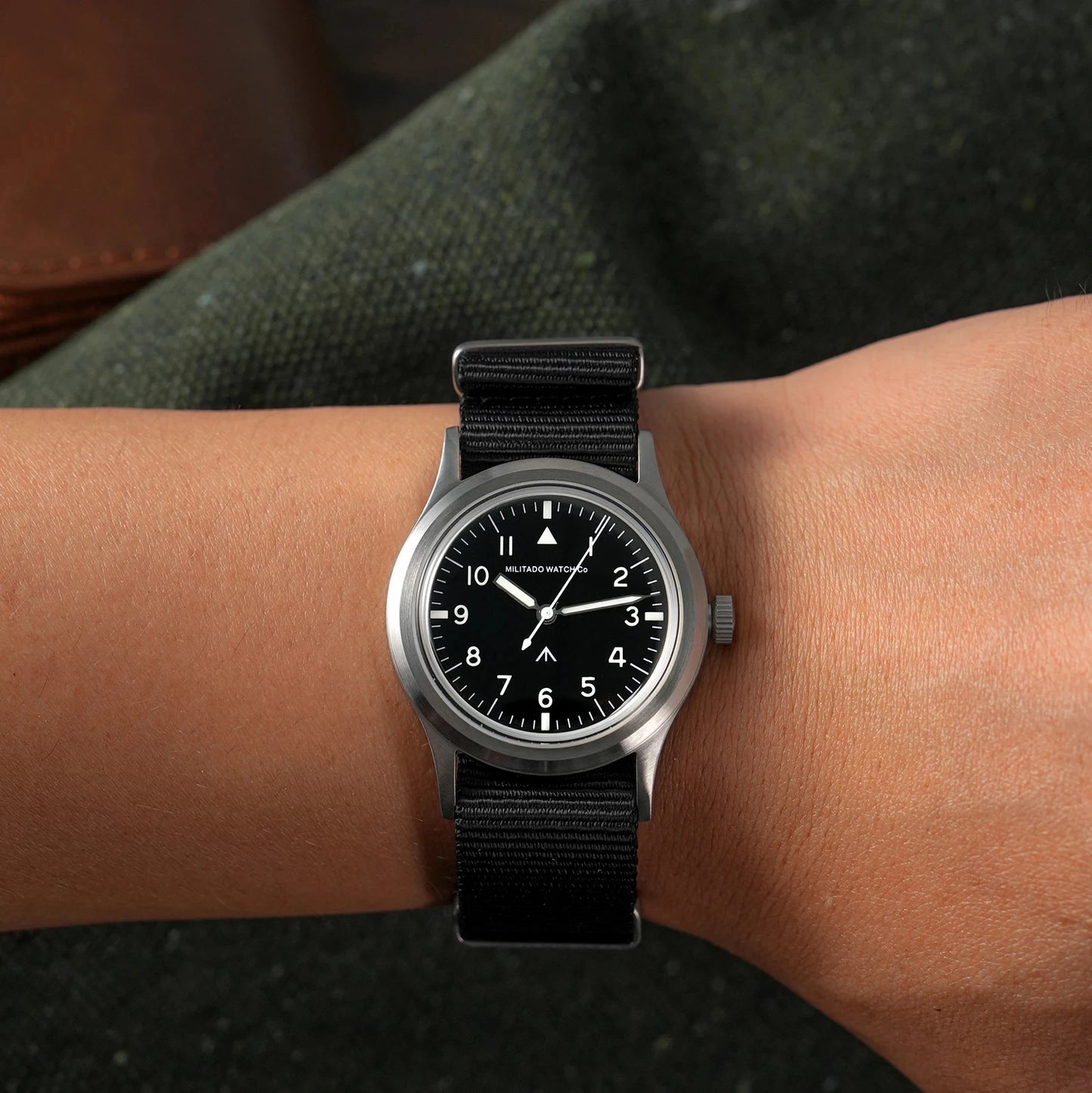 36mm Field Watch Sapphire Crystal VH31 Sweep Quartz