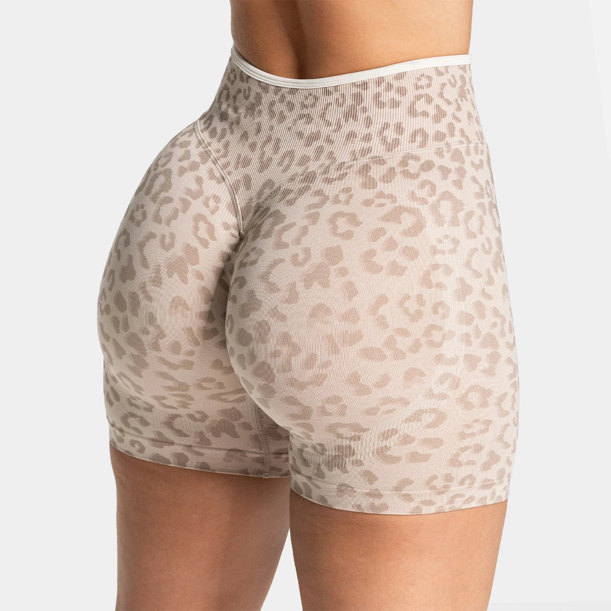 Stretchy women's seamless yoga shorts - high-waist hip-lifting, nylon blend, for gym and running