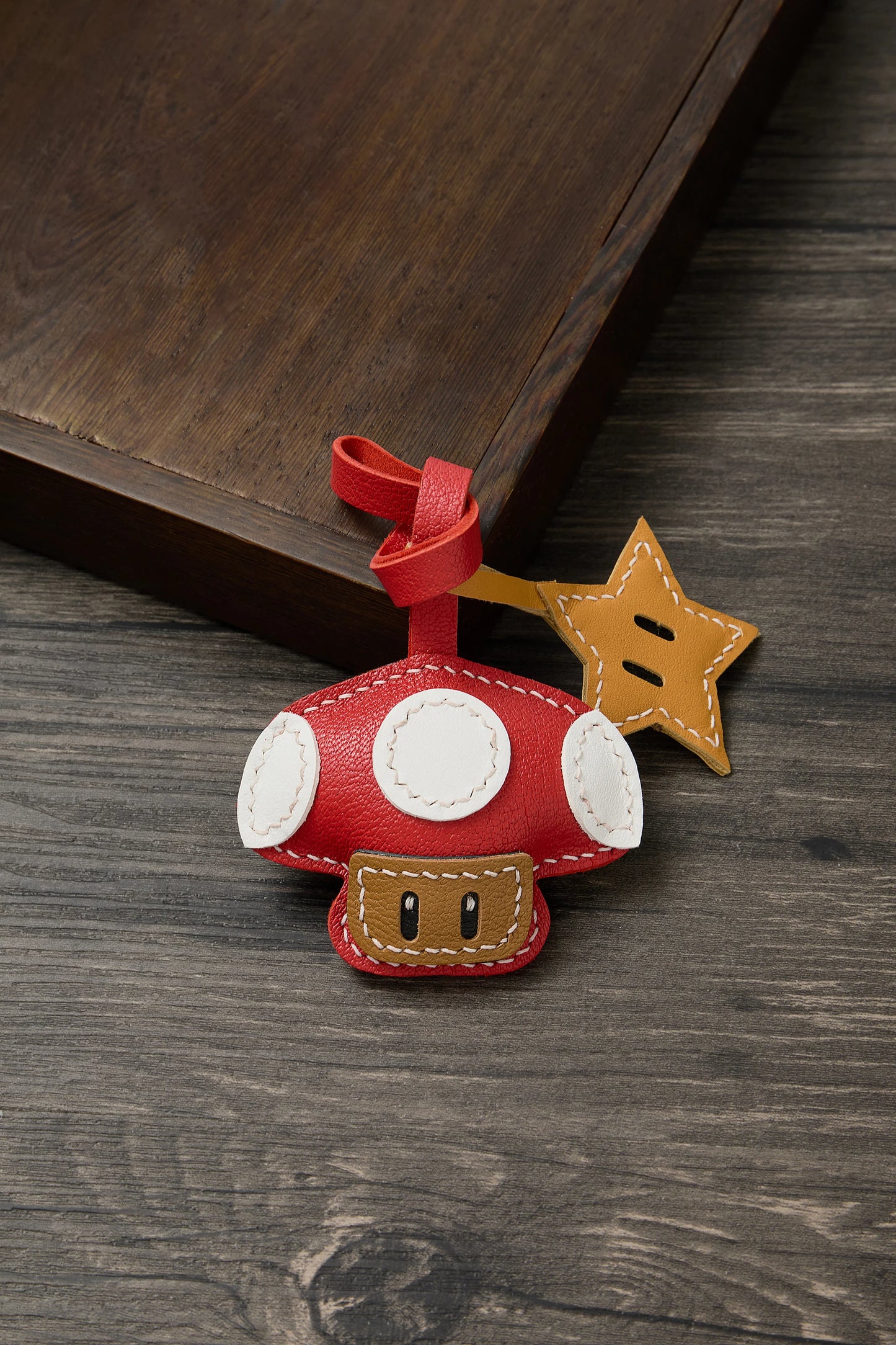 Porte-clés porte-bonheur en cuir sans visage noir confortable mignon cadeau