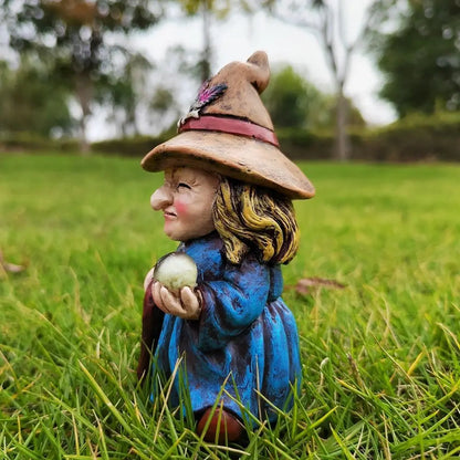 Statua Strega in Resina Impermeabile Figurina Gnomo da Giardino Decorazione Halloween Interno Esterno Idea Regalo 2026