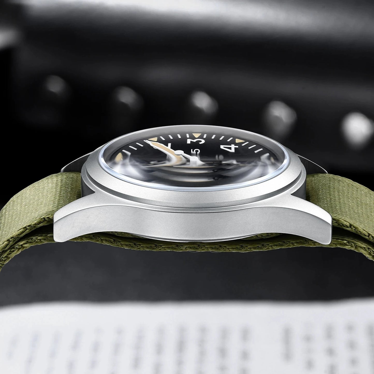 Militær Quartz Feltur 37mm Safir Efterår 2025