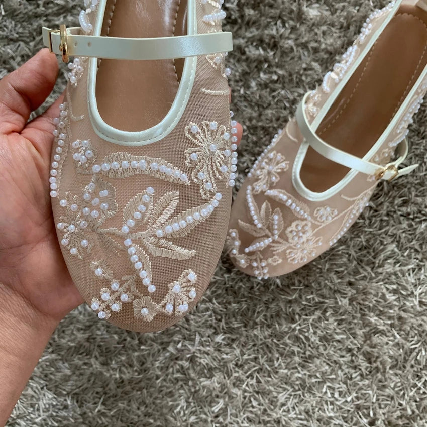 Breathable Women Ballet Flats - Mary Jane Mesh, Embroidered
