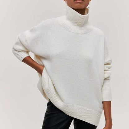 Warm Women's Turtleneck Sweater - Relaxed Wool Blend