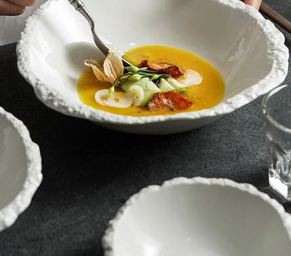 Vit porslinssoppskål med stenkanter Modern bordsservis