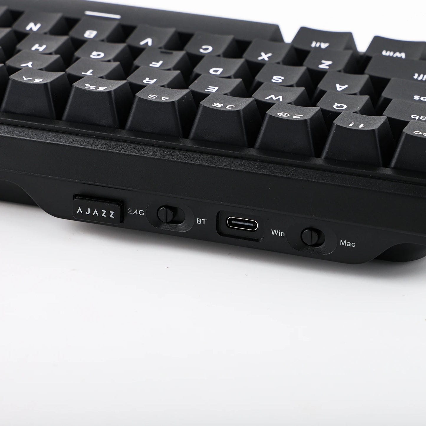 Teclado mecánico 68 teclas inalámbrico Bluetooth RGB efecto Hall