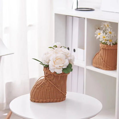 Rattan Vase Boot Shaped Imitation Woven Tabletop Christmas Decor Holiday 2025 Cute Centerpiece Gift