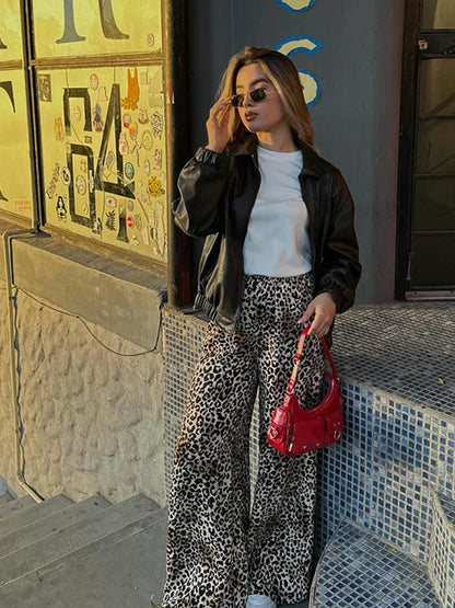 Wide Leg Leopard Print Pants for Women, High Waist Comfortable Trousers for Casual and Chic Occasions-3