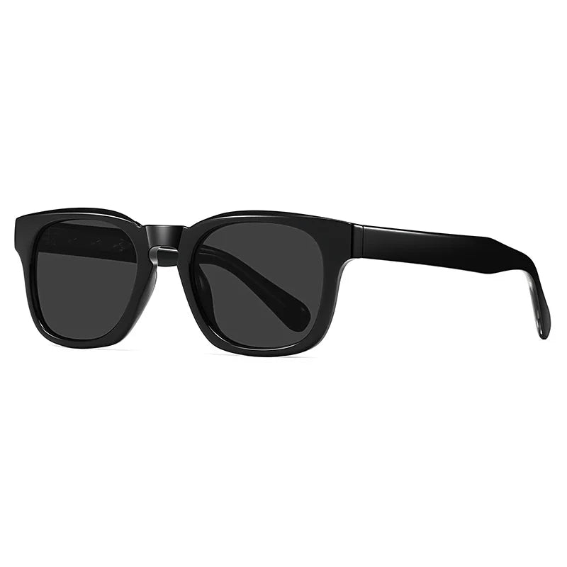 Retro square unisex sunglasses – UV400 gradient lenses, vintage style, travel and beach