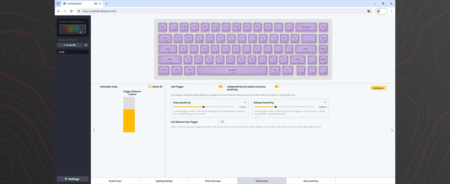 Tastiera meccanica 68 tasti effetto Hall RGB cablata compatta
