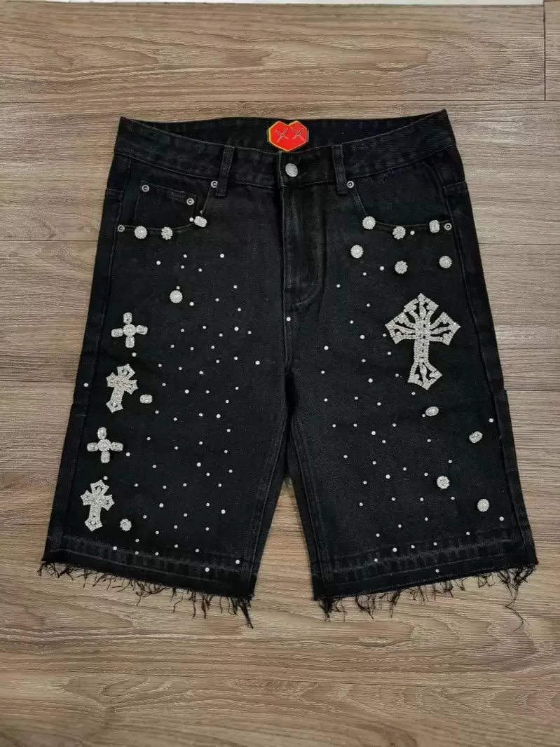 Shorts di jeans da donna comodi - taglio dritto al ginocchio, applicazione a croce con strass, orlo sfrangiato per abbigliamento streetwear