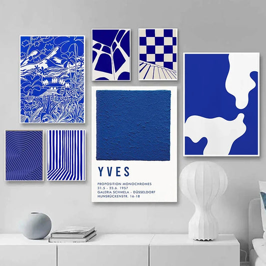 Arte da parete su tela astratta blu Klein stampa moderna verticale