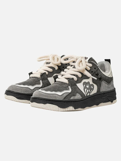 Vintage Men's Skate Shoes, Retro Gray Design, Comfortable Fit, Eco-Friendly Materials, Perfect for Everyday Wear-1