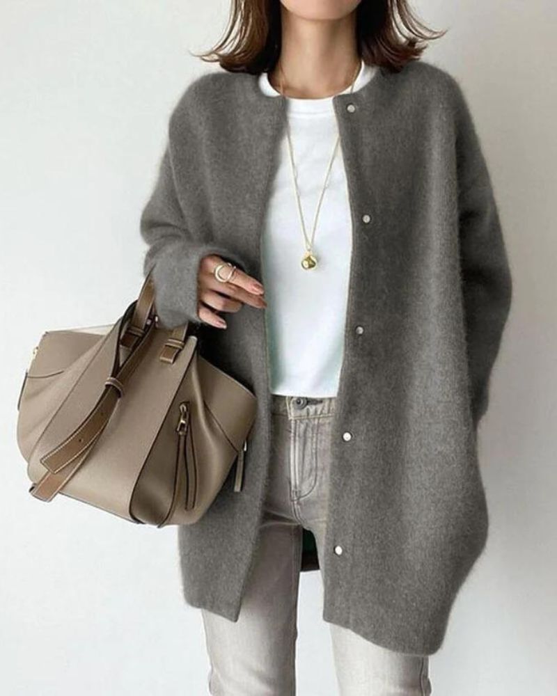 Oversized hyggelig dameknapcardigan – boxy strik, efterår