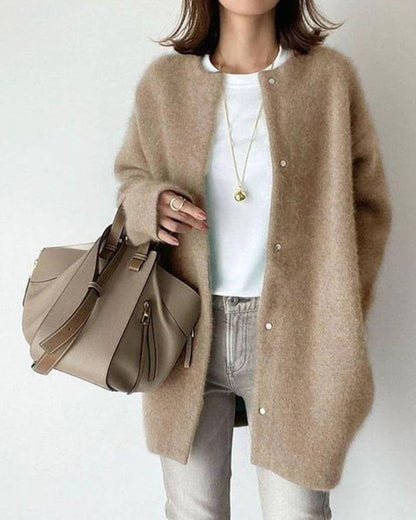 Oversized hyggelig dameknapcardigan – boxy strik, efterår