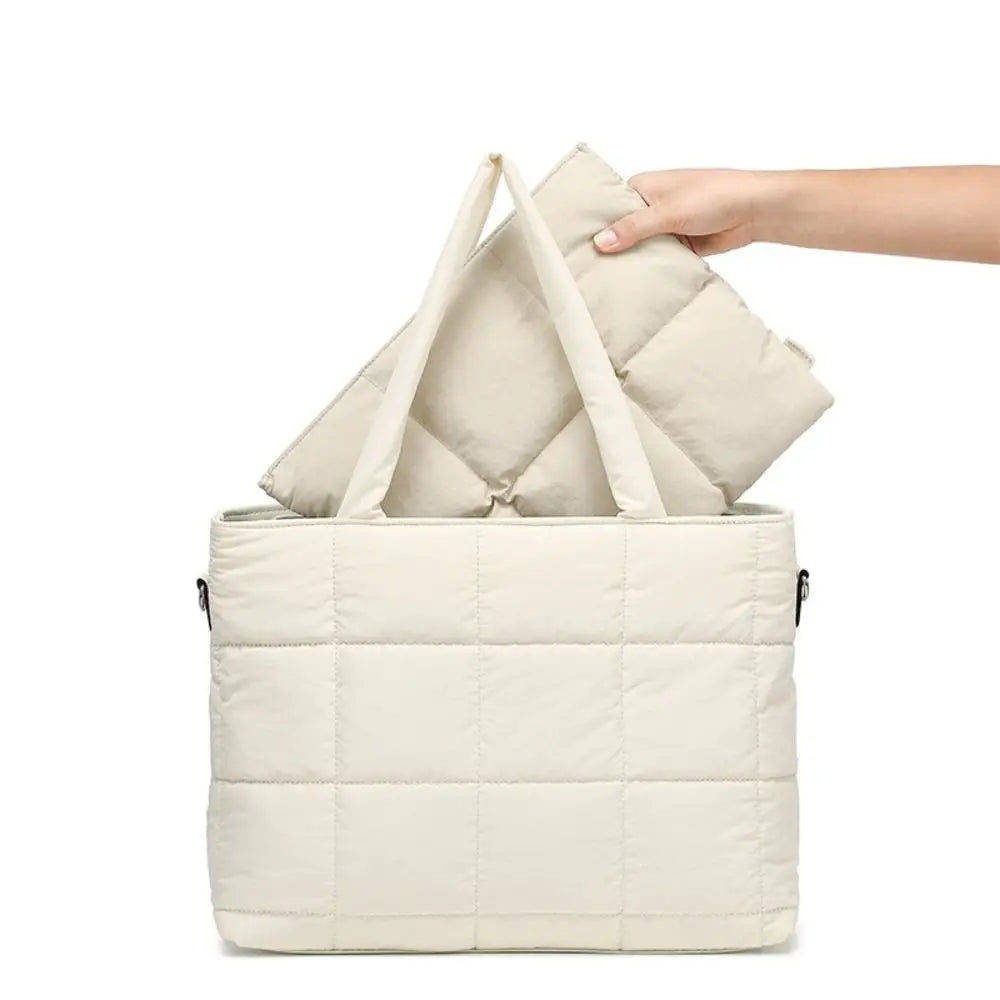 Water-Resistant Quilted Laptop Sleeve with Plush Padding and Shockproof Protection for 14-16 Inch Devices 2