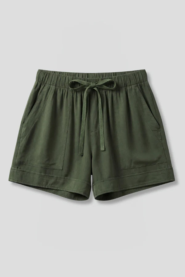 Shorts respirants pour femmes - poches plissées, jambe large, mélange coton, style à enfiler, décontracté
