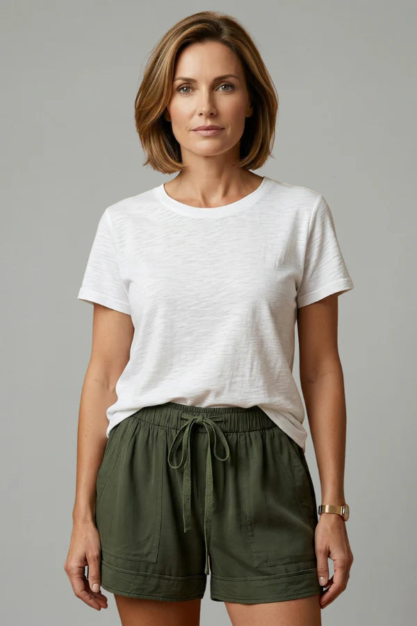 Shorts respirants pour femmes - poches plissées, jambe large, mélange coton, style à enfiler, décontracté