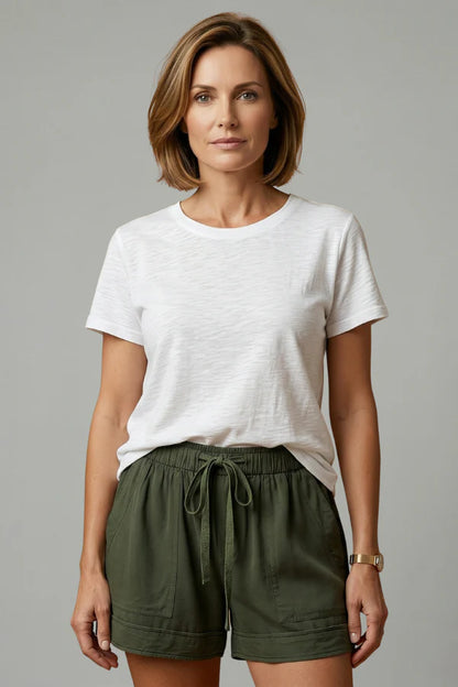 Shorts respirants pour femmes - poches plissées, jambe large, mélange coton, style à enfiler, décontracté