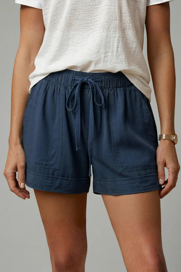 Shorts respirants pour femmes - poches plissées, jambe large, mélange coton, style à enfiler, décontracté