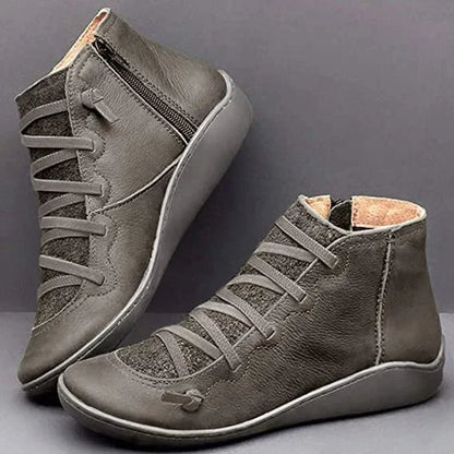 Weiche Damen-Stiefeletten - Keilabsatz, Leder, Alltag