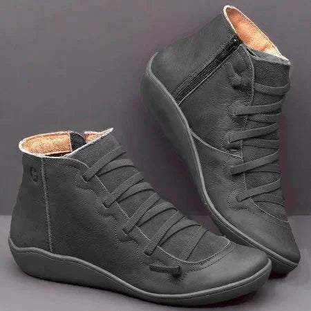 Weiche Damen-Stiefeletten - Keilabsatz, Leder, Alltag