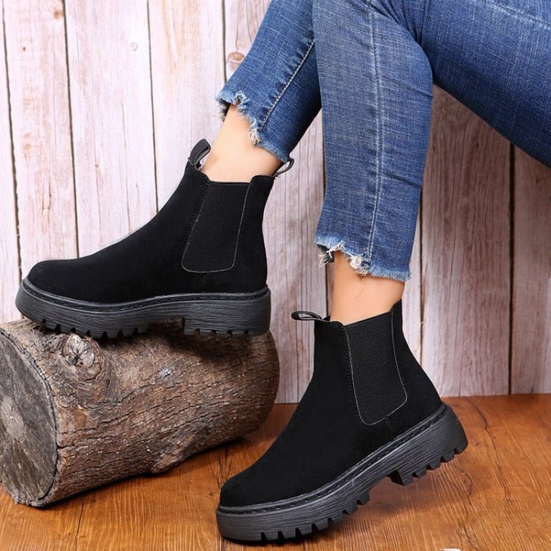 Warm Cozy Women Ankle Boots - Chunky Suede, For Winter