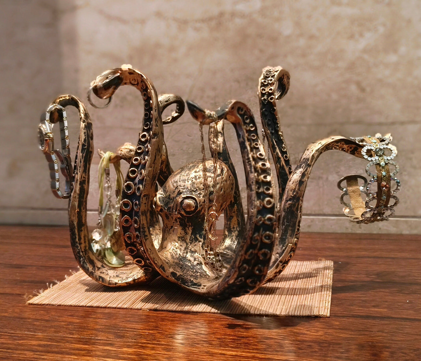 Rustic Kraken Octopus Mug Holder – Nautical Coffee Cup Organizer, 8-Mug Capacity