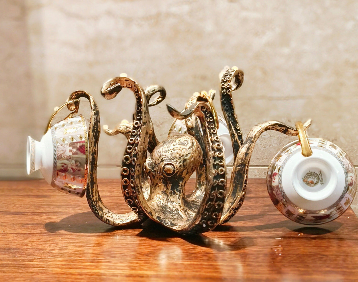 Rustic Kraken Octopus Mug Holder – Nautical Coffee Cup Organizer, 8-Mug Capacity