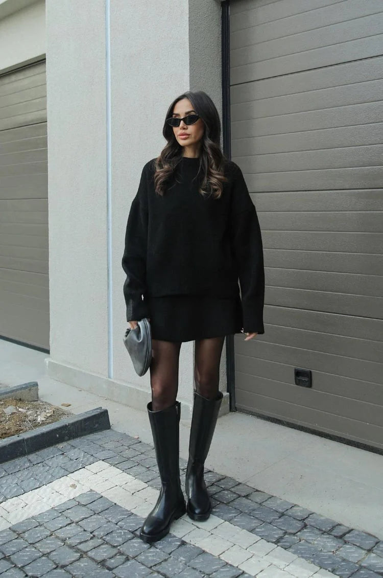 Blødt flatterende sæt til kvinder med sweater og nederdel - pullover med rund hals, strikket høj talje A-linje mininederdel til efteråret