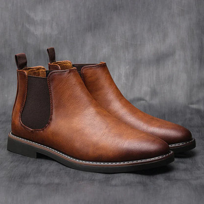 Durable Classic Men's Chelsea Boots - Rounded Toe, Leather